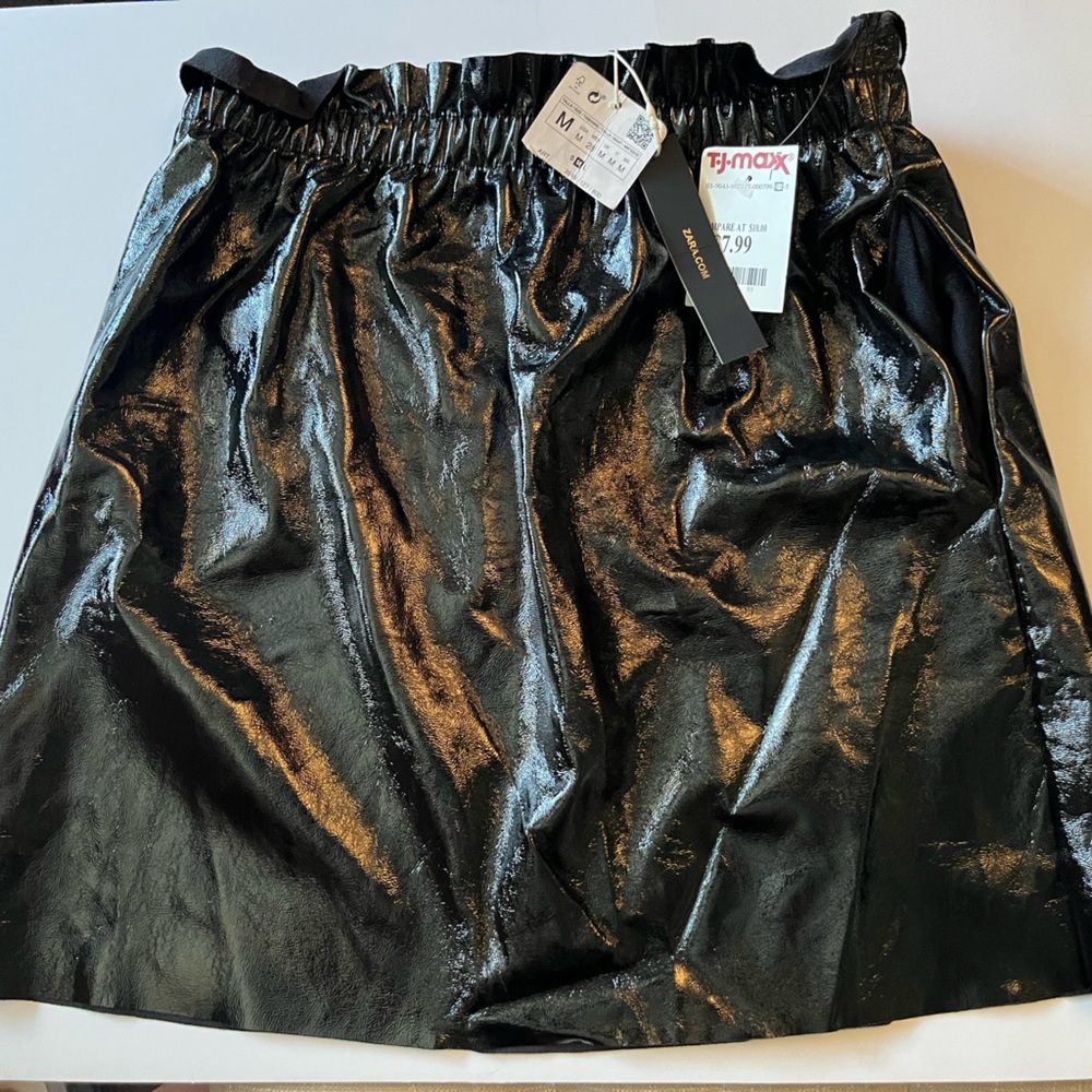 TJ MAXX Zara Skirt with Pockets - Brand New